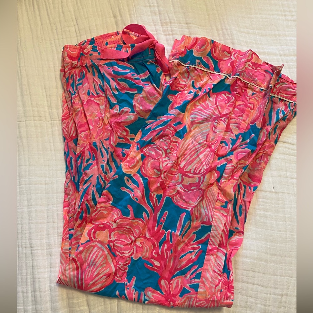 Lilly Pulitzer Pajama Long Pants Size Medium pink and blue